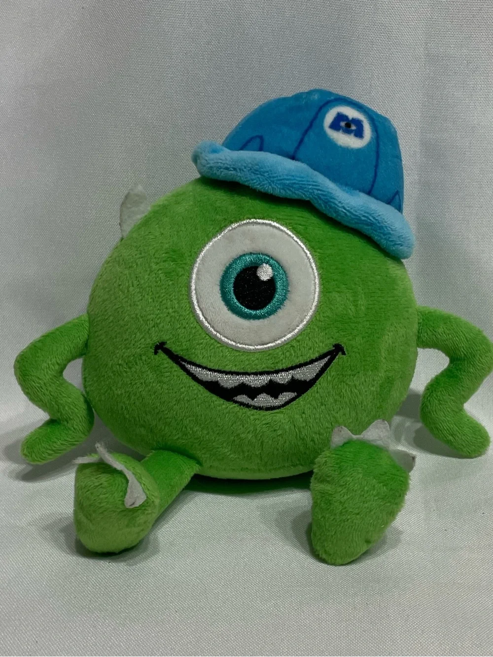 6” Monsters Inc Mike Wazowski Buckle Down Dog Plush Toy Squeaky Great Condition